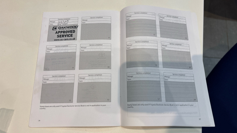 Toyota Auris 1.8 Hybrid Design TSS 5dr CVT [Nav] Hybrid Hatchback